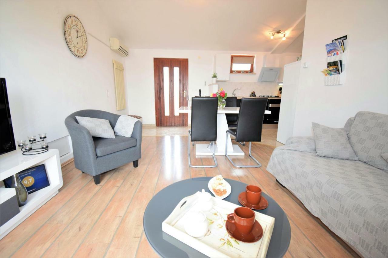 Apartment Vita วอดิยัน ภายนอก รูปภาพ